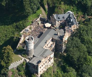 Horní hrad "Hauenštejn"