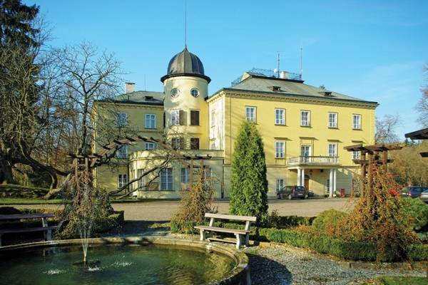 Hotel Zámek Bílé Poličany