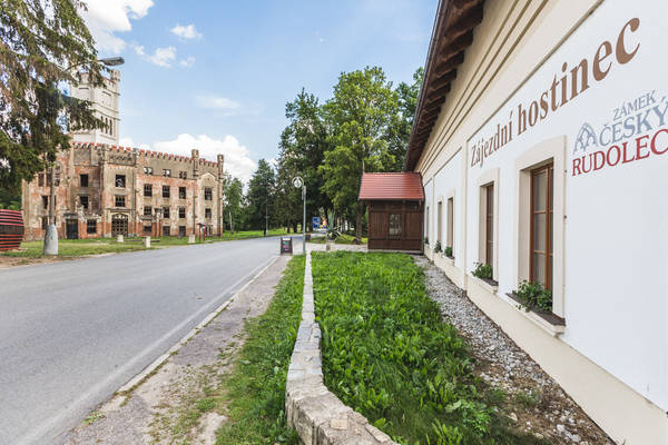 Zájezdní hostinec Zámek Český Rudolec