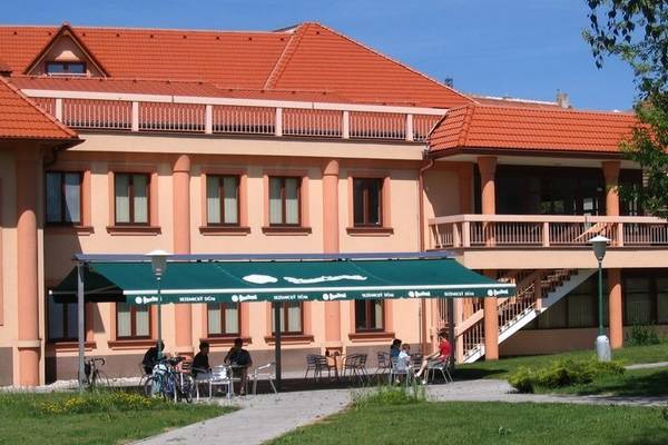 Restaurace Sezemický dům