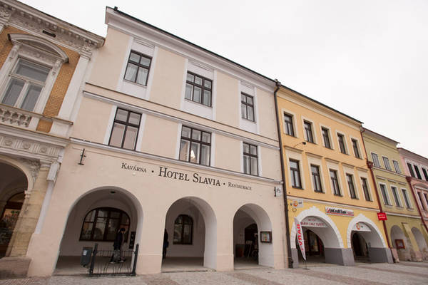 Hotel a restaurace Slavia