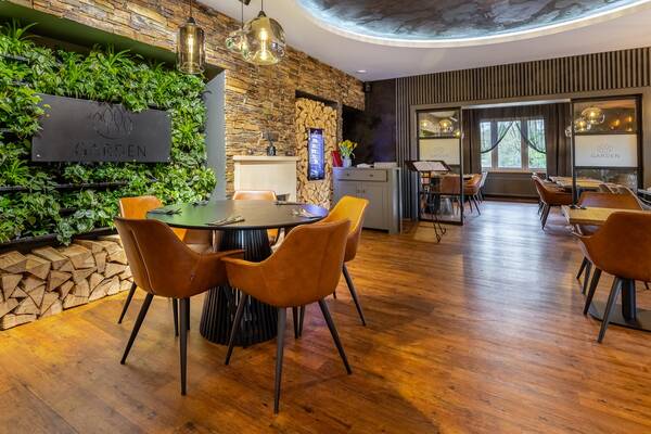 GARDEN RESTAURANT & PENSION