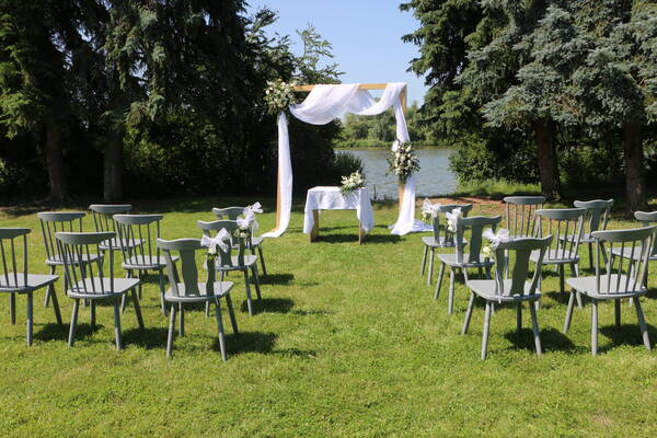Restaurace a penzion Racek