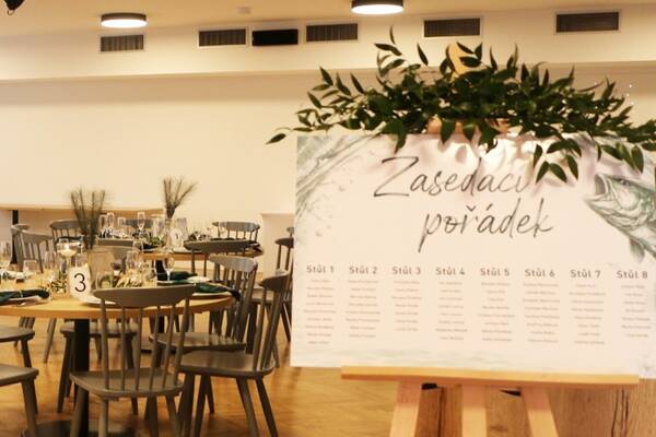 Restaurace a penzion Racek