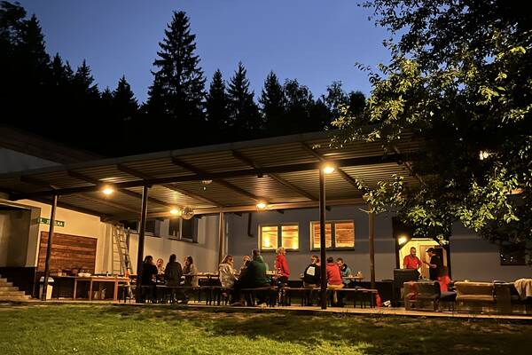 Hutě Resort – firemní pobyty, teambuildingy, svatby a oslavy