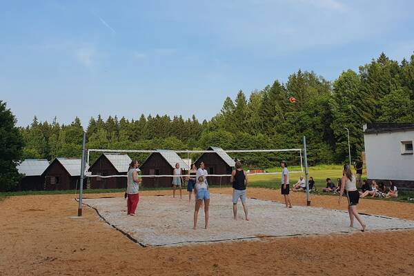 Hutě Resort – firemní pobyty, teambuildingy, svatby a oslavy