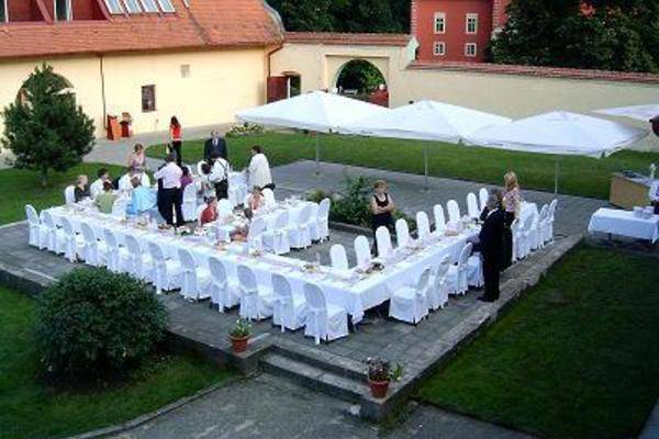 Červená Lhota Restaurant