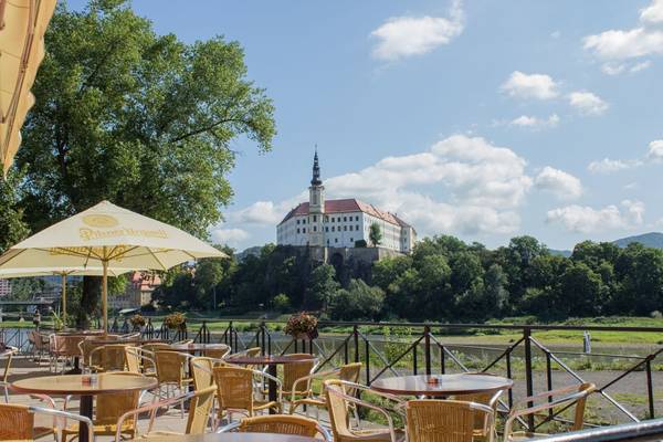 Restaurace U Přístavu