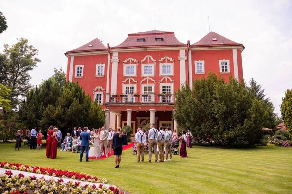 Zámecký resort Dětenice